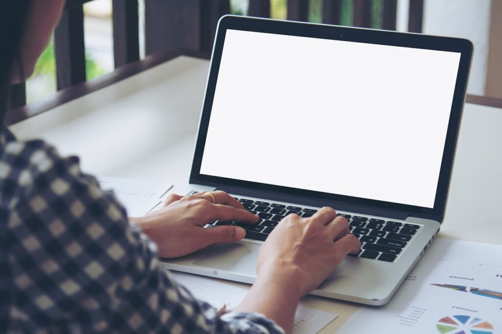 Comment_maximiser_votre_SEO_pour_un_site_multilingue_dans_l_industrie_High_Tech_?